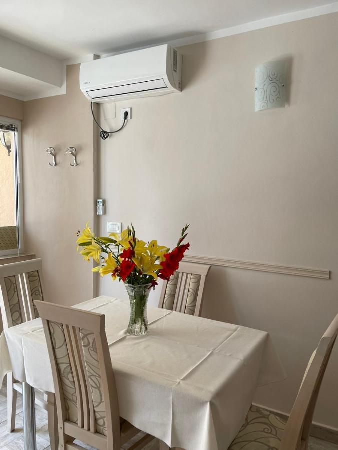 Apartman Pijavica Bijela Kültér fotó